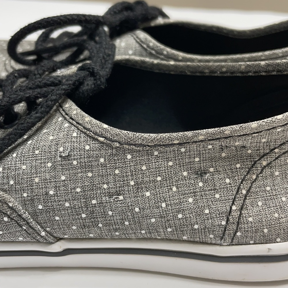 Ladies Vans - Picture 5 of 8